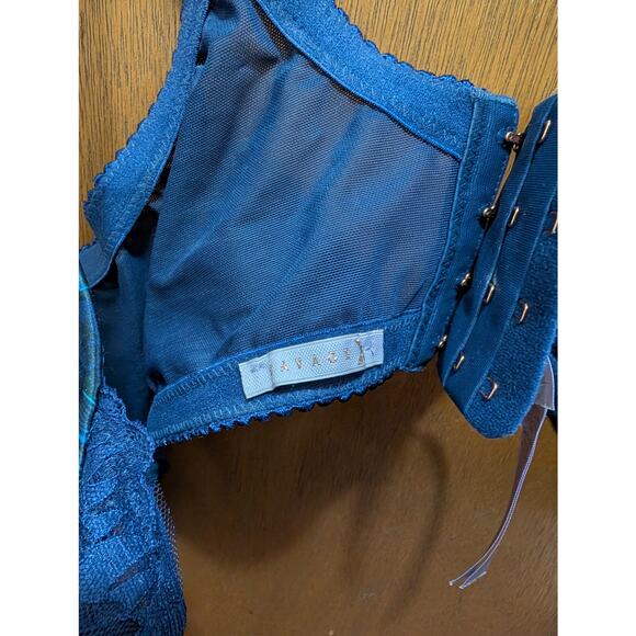 Savage by Fenty Blue and Green Butterfly Bra 42G - Picture 5 of 5